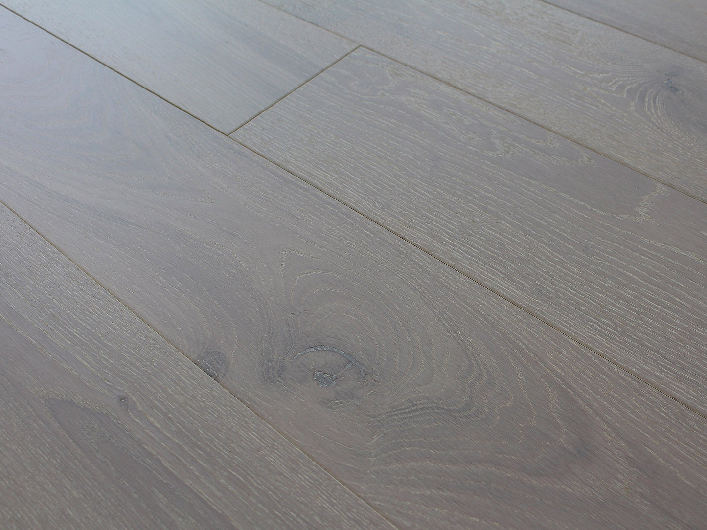 Pravada Avant 7"x72"x13mm Engineered Hardwood Flooring