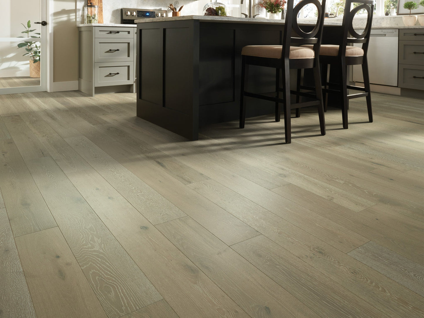 Shaw Floors Exquisite Champagne Oak 8"x72" Hardwood Flooring