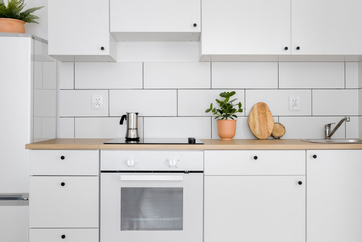 Pwm 8x24 Matte Ceramic White Tub Surround Bathroom Tile