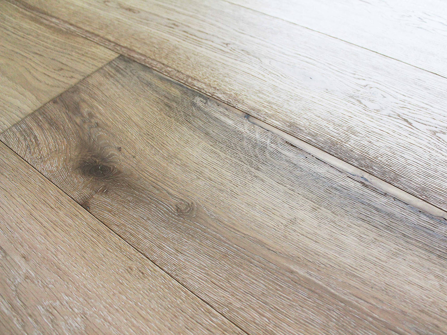 Pravada Palette 8"x87"x14mm Engineered Hardwood Flooring