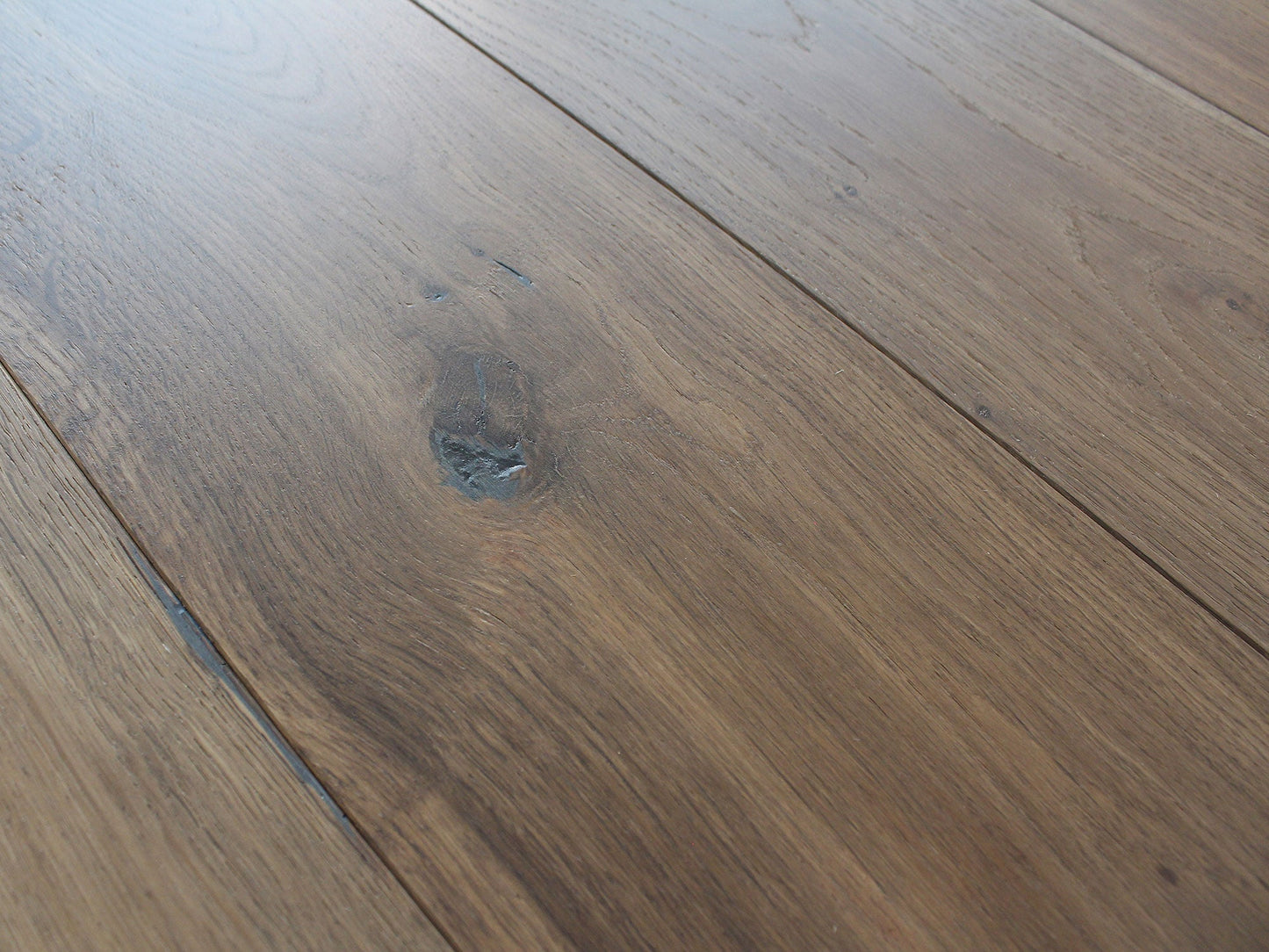 Pravada Leather 7"x72"x13mm Engineered Hardwood Flooring