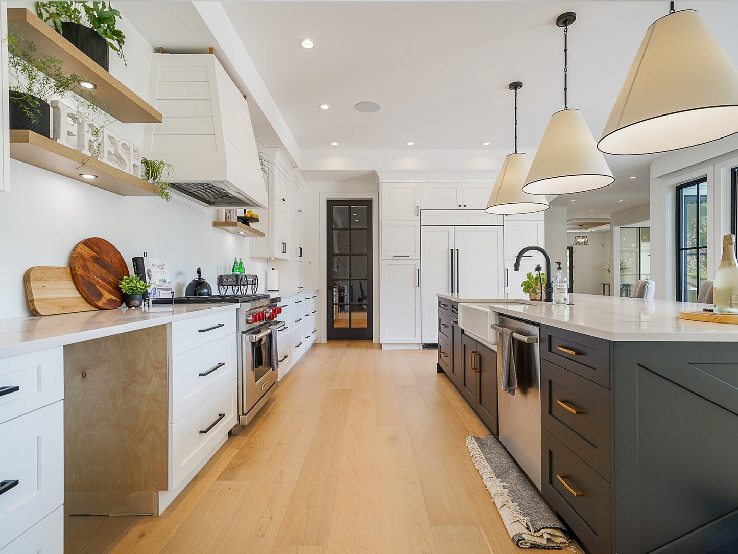 Pravada Aura 8"x87"x14mm Engineered Hardwood Flooring