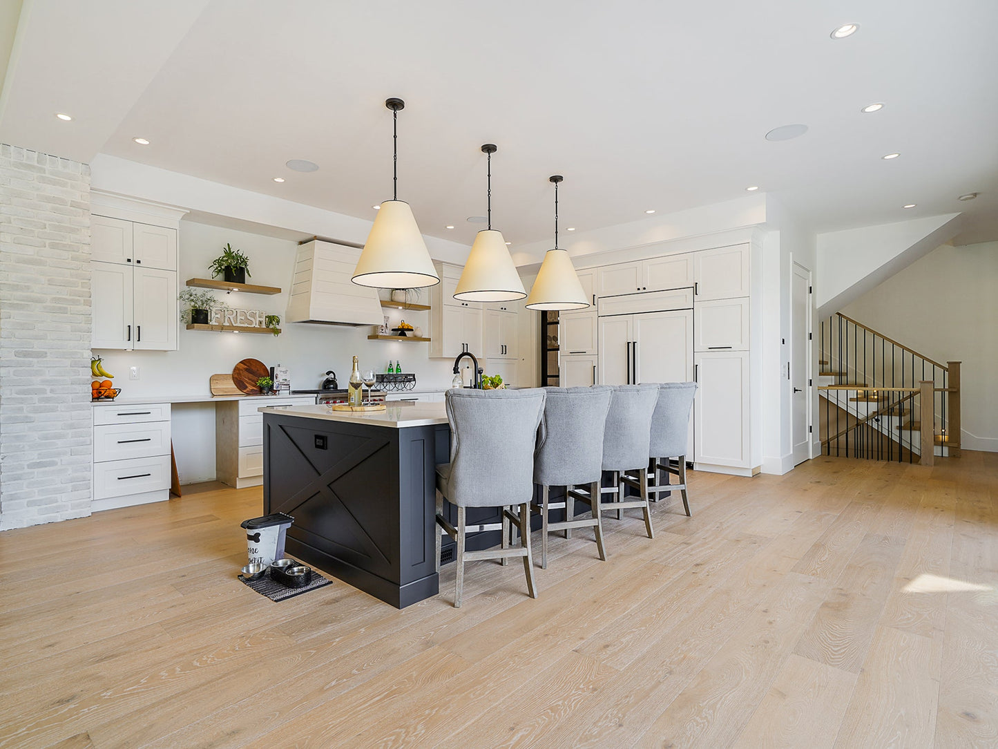 Pravada Aura 8"x87"x14mm Engineered Hardwood Flooring
