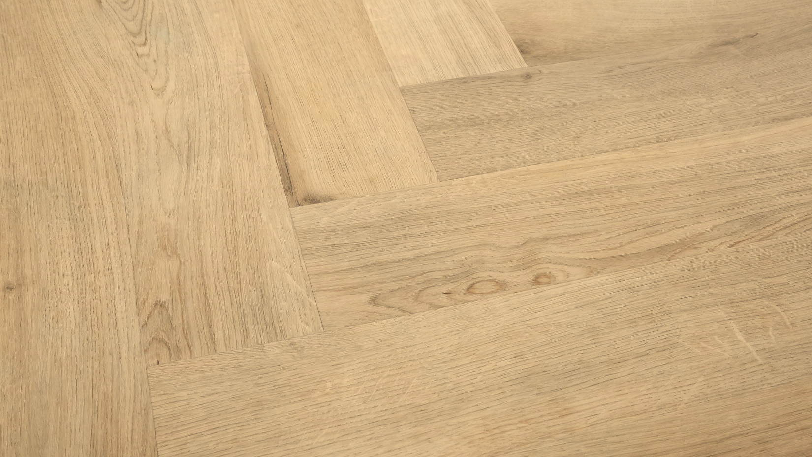 Grandeur Alexandria HB 5”x24” SPC Luxury Vinyl Flooring