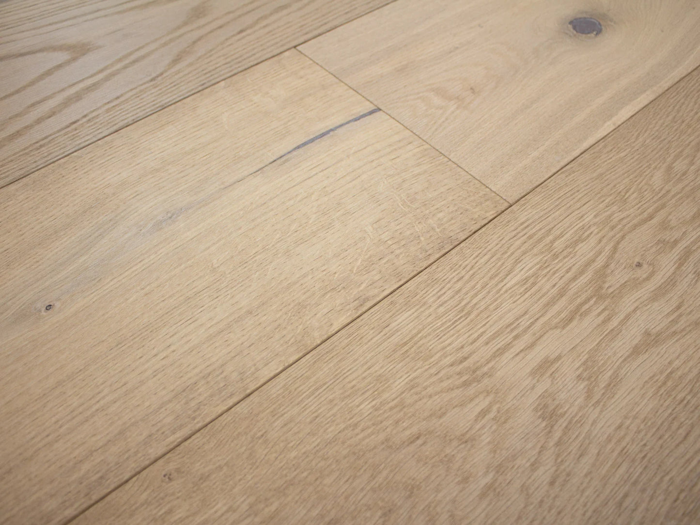 Pravada Fleur 9"x87"x14mm Engineered Hardwood Flooring