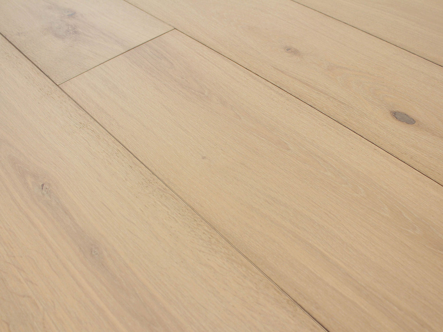 Pravada Genre 8"x87"x14mm Engineered Hardwood Flooring