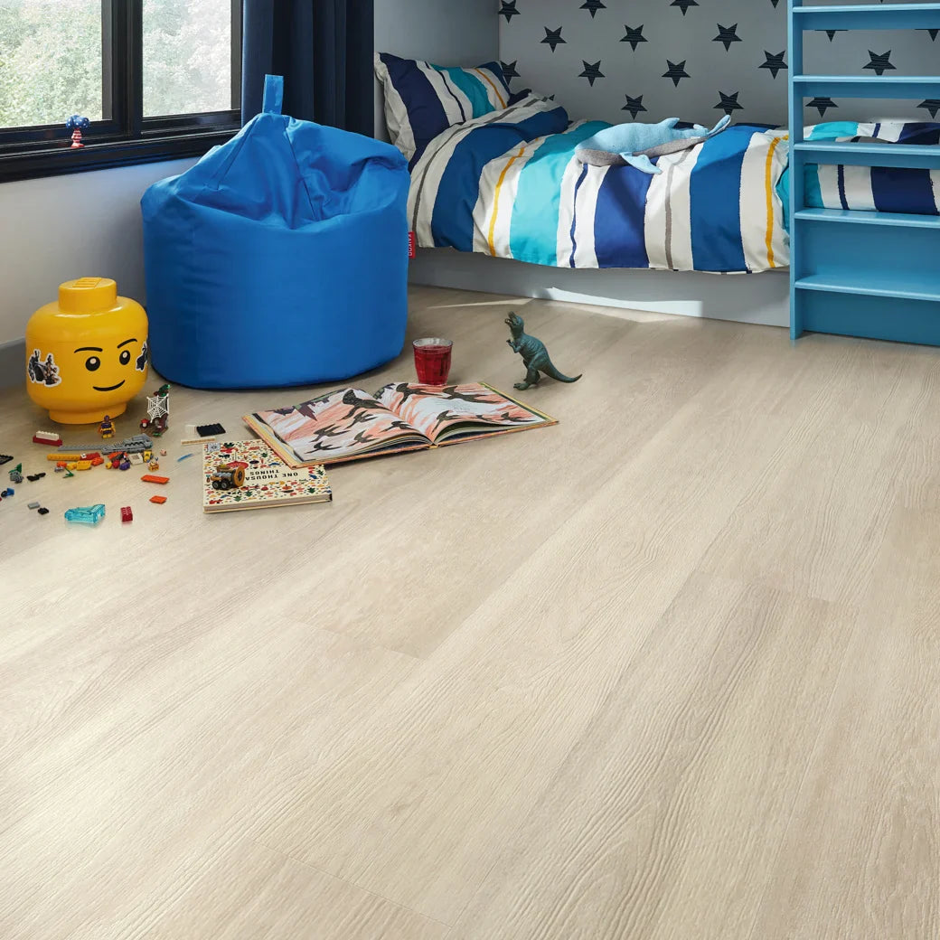 Karndean Korlok Ivory Brushed Oak 9