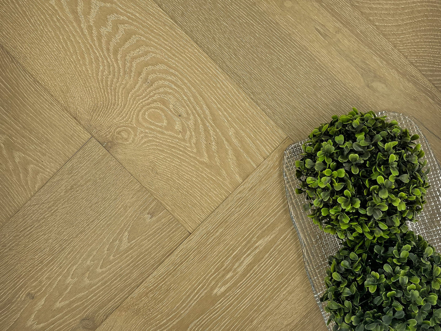 Pravada Lueur 7"x36"x14mm Engineered Hardwood Flooring