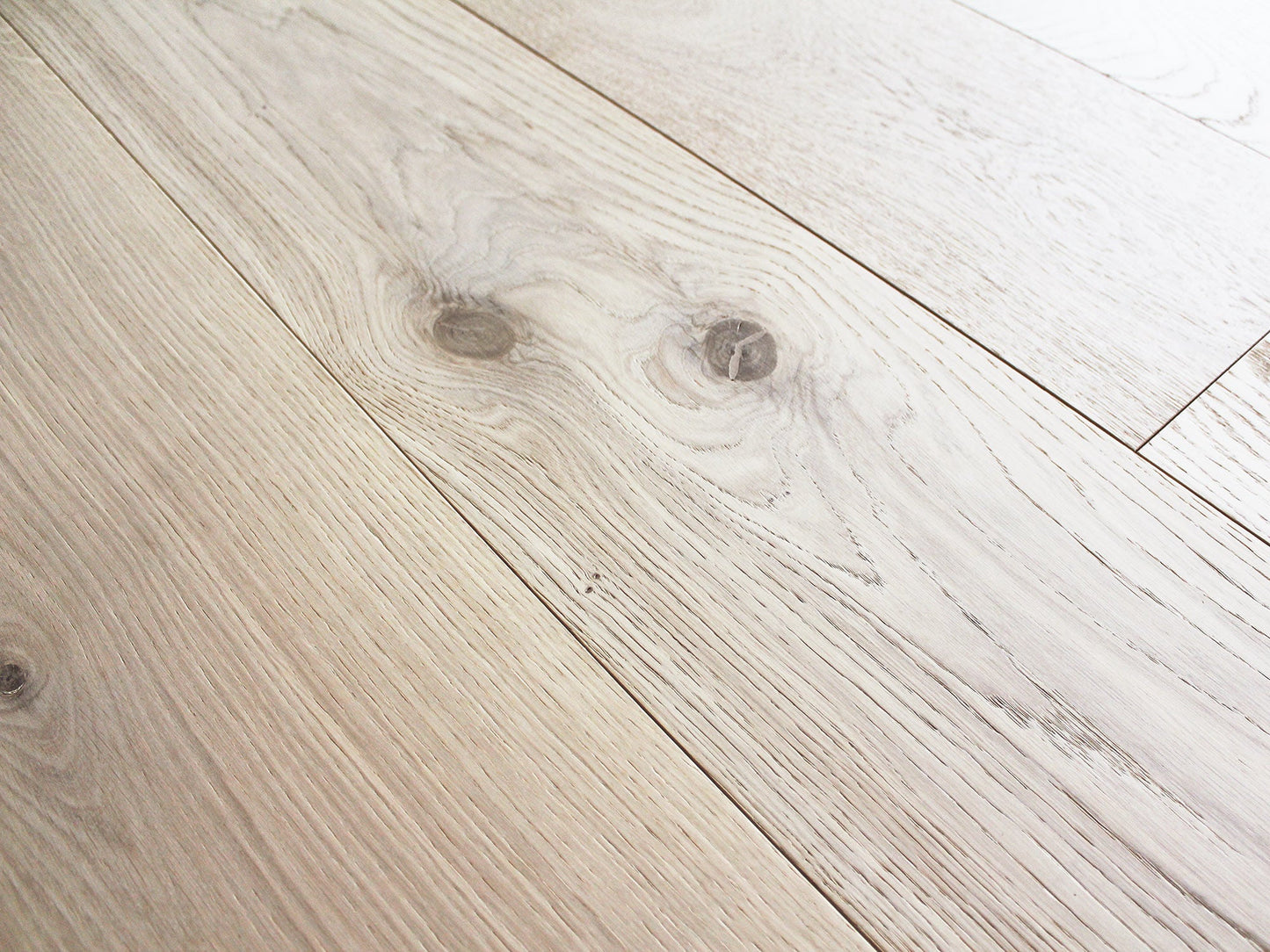 Pravada Nouveau 8"x87"x14mm Engineered Hardwood Flooring