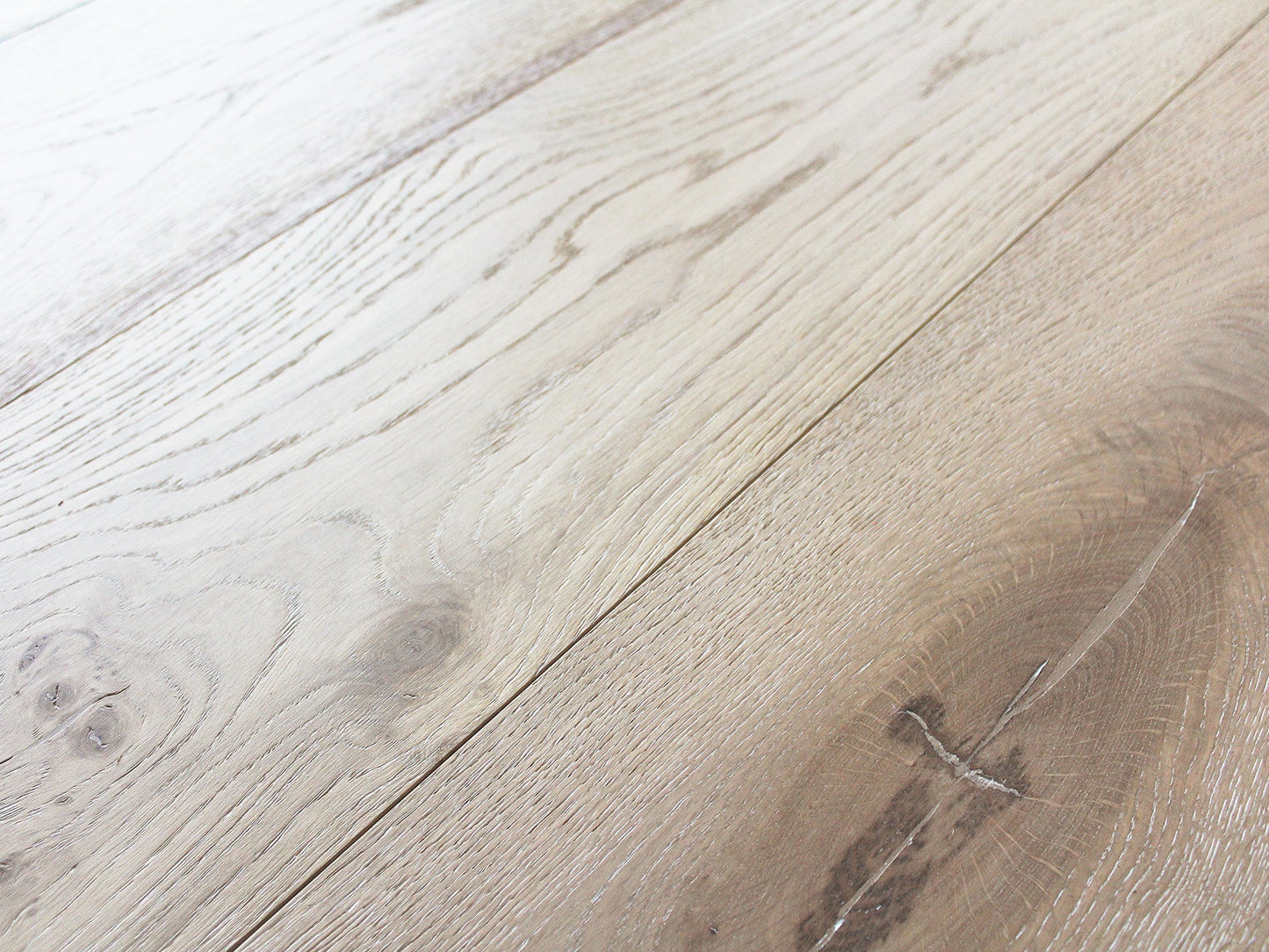 Pravada Palette 8"x87"x14mm Engineered Hardwood Flooring
