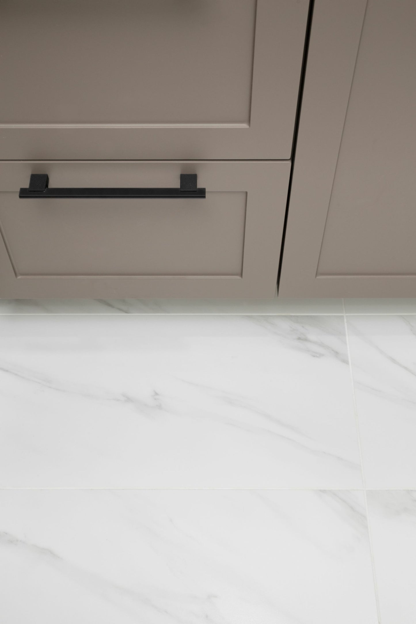 Royal Calacatta 12x24 Polished Marble Look Porcelain Tile