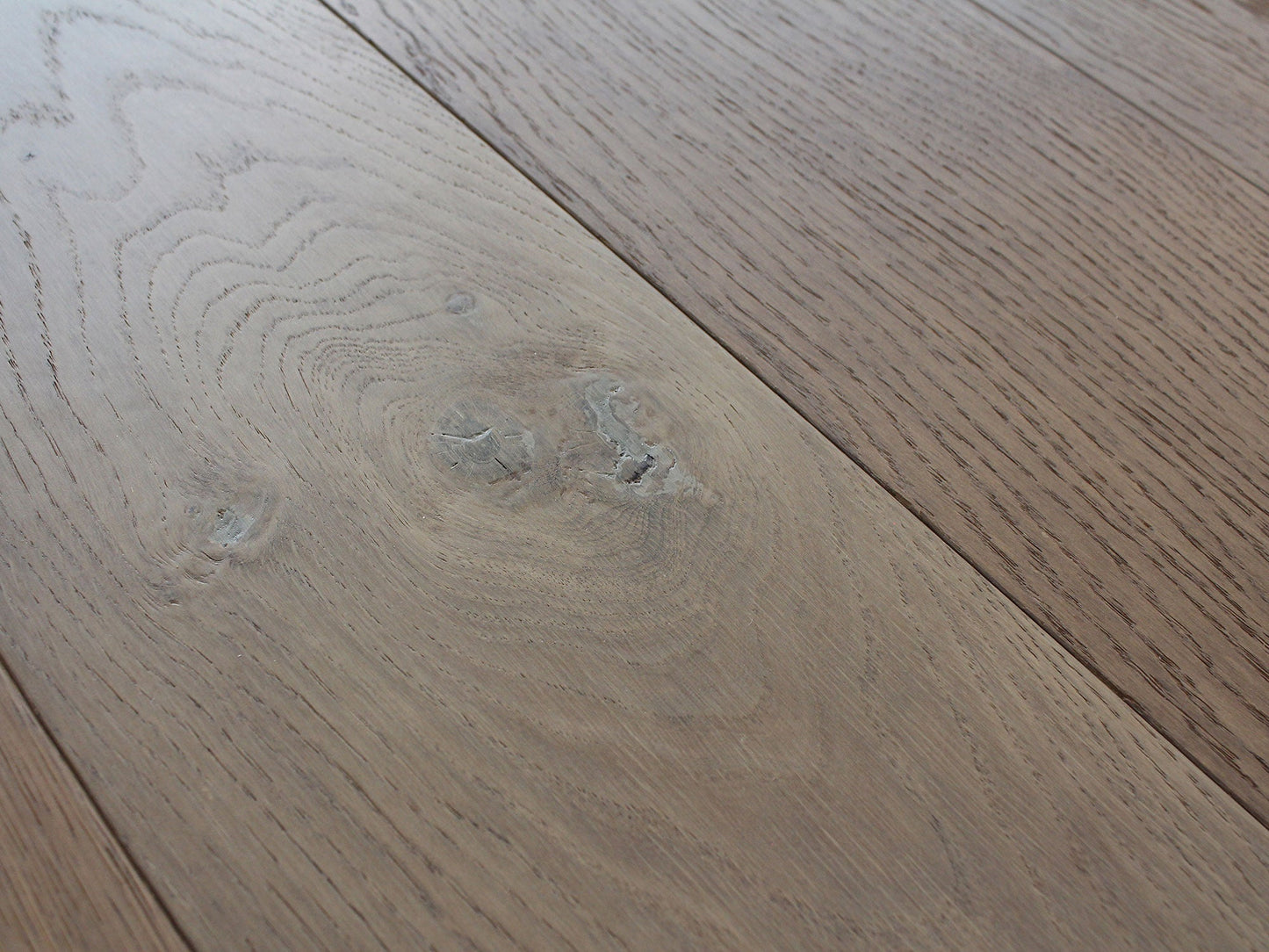 Pravada Suede 7"x72"x13mm Engineered Hardwood Flooring