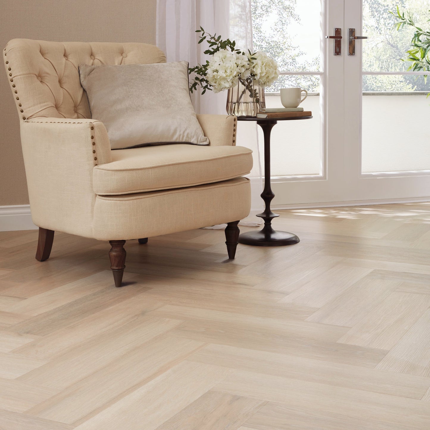 Karndean Korlok Texas White Ash 6"x24" Luxury Vinyl Flooring