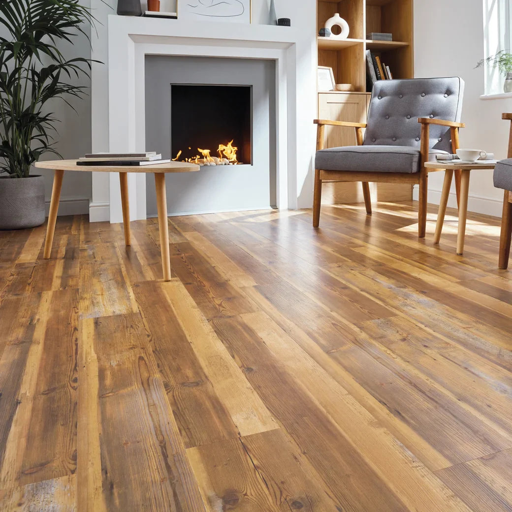 Karndean Rigid Core Vintage Pine 7